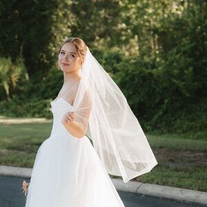 Romantic White Bridal Veil